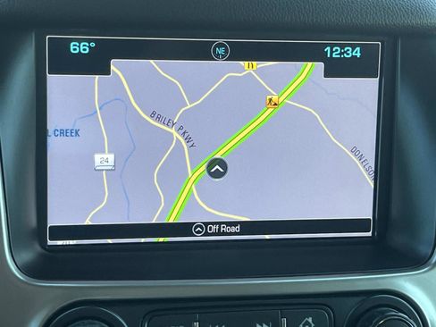 Used 2018 Chevrolet Suburban Premier image 34