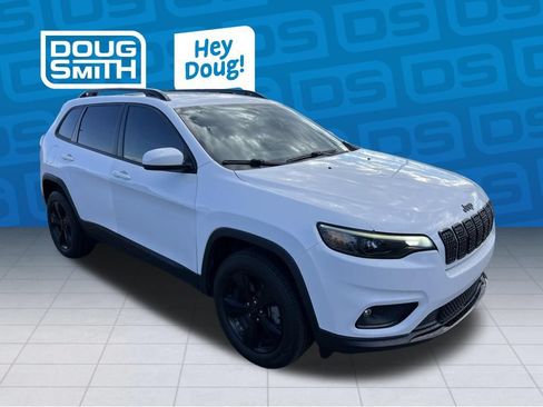 Used 2020 Jeep Cherokee Latitude Plus AWD/4WD image 7