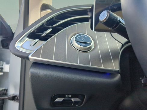 Certified 2025 Mercedes-Benz E 350 4MATIC Sedan image 30