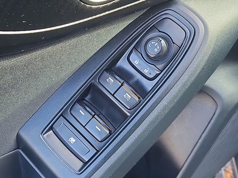 Used 2023 Subaru Impreza Premium image 15