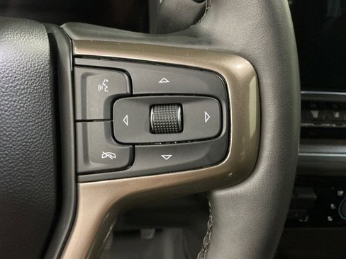 Used 2024 Chevrolet Silverado 2500 High Country w/ High Country Premium Package image 20