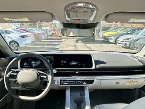 New 2024 Hyundai Ioniq 6 SEL image 8