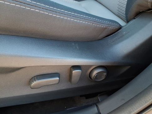 Certified 2025 Subaru Outback Premium w/ Popular Package #1A image 28