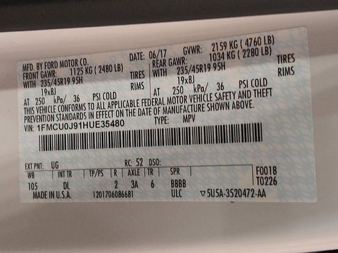 Used 2017 Ford Escape Titanium w/ Equipment Group 301A image 33