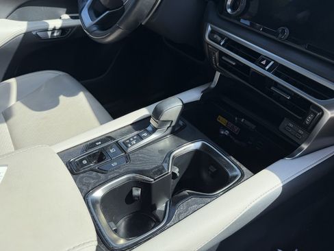 Used 2024 Lexus RX 350 Premium w/ Accessory Package (Z1) FWD image 14