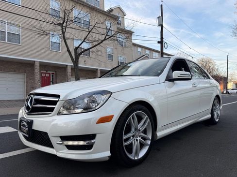 Used 2014 Mercedes-Benz C 250 Sedan w/ Multimedia Package image 2