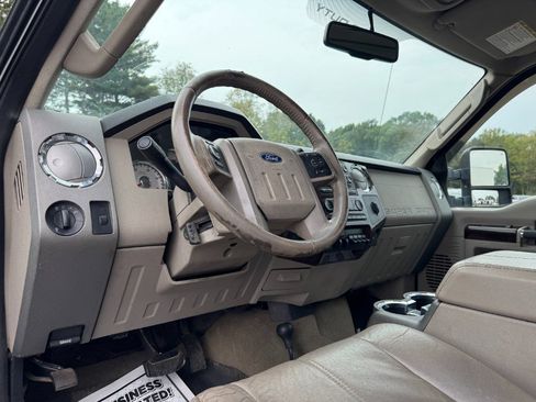 Used 2008 Ford F250 Lariat image 13
