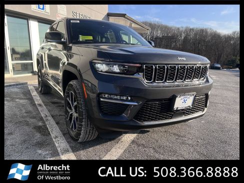 New 2025 Jeep Grand Cherokee Limited w/ Trailer Tow Package image 7