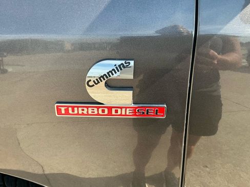Used 2022 RAM 3500 Tradesman AWD/4WD image 15