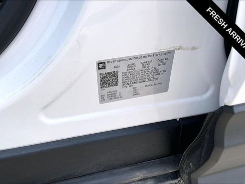 Used 2024 Chevrolet Equinox LS w/ LS Convenience Package FWD image 17