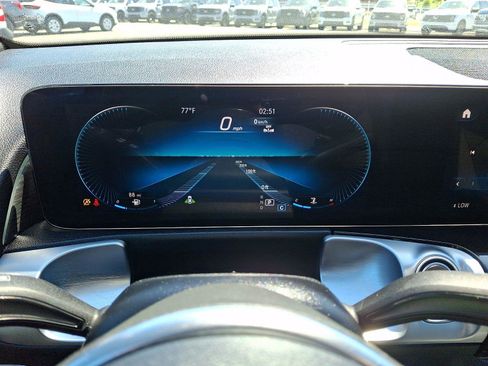 Used 2023 Mercedes-Benz GLB 250 4MATIC image 20