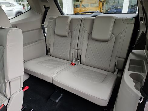 New 2026 Volkswagen Atlas SEL Premium R-Line image 11