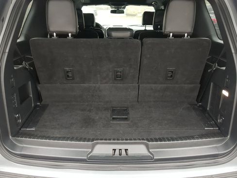 Used 2020 Ford Expedition XLT w/ Equipment Group 202A image 38