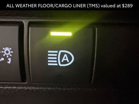 Certified 2023 Toyota Corolla Cross L image 4