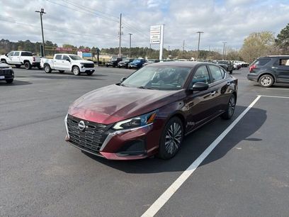 Used 2024 Nissan Altima 2.5 SV