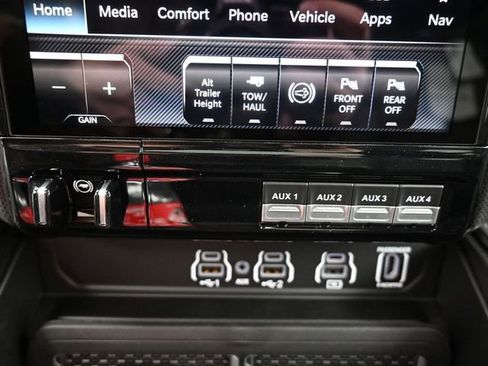 New 2026 RAM 3500 Limited AWD/4WD image 29