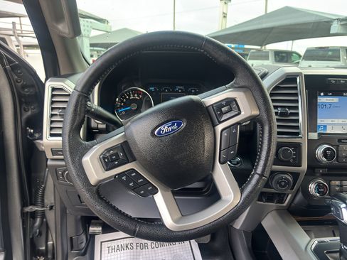 Used 2016 Ford F150 Lariat w/ Equipment Group 502A Luxury AWD/4WD image 21