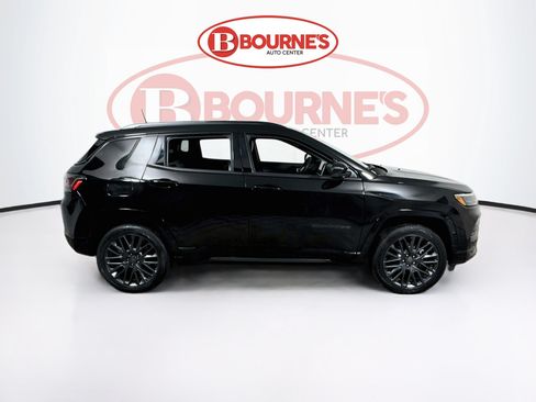 Used 2024 Jeep Compass Limited AWD/4WD image 12