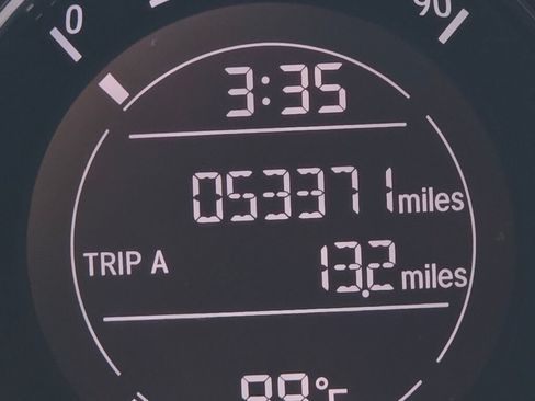 Used 2018 Honda HR-V EX image 25