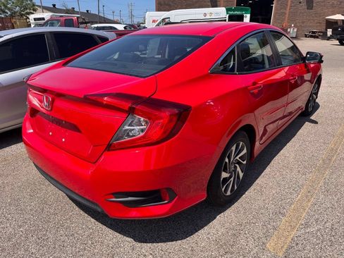 Used 2016 Honda Civic EX image 4