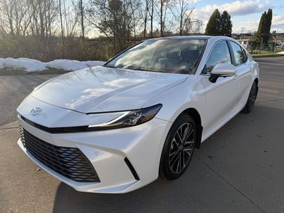 Used 2025 Toyota Camry XLE