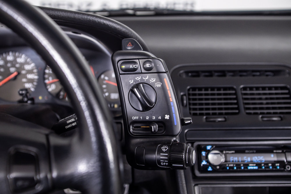 Used 1993 Nissan 300ZX Convertible RWD image 32