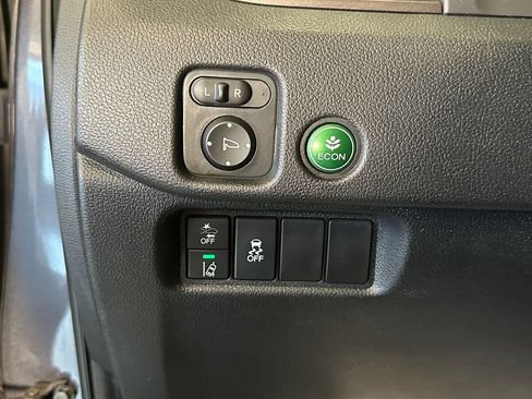 Used 2021 Honda Pilot EX-L image 18
