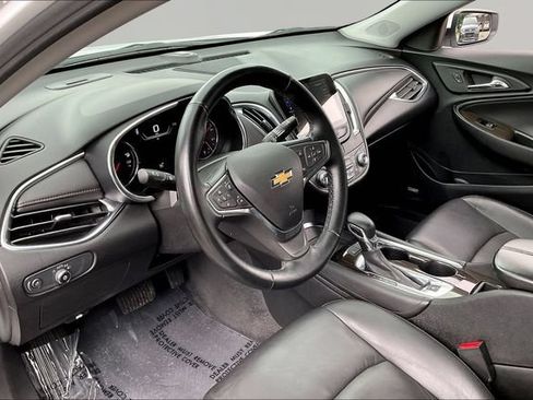 Used 2024 Chevrolet Malibu LT FWD image 12