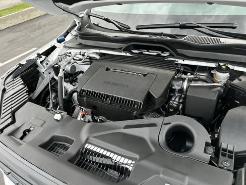 New 2026 Honda Pilot Sport image 17