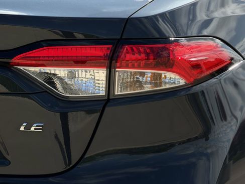Used 2026 Toyota Corolla LE FWD image 10