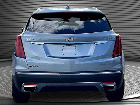 Used 2023 Cadillac XT5 Premium Luxury w/ Technology Package AWD/4WD image 5