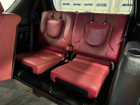 Used 2022 Lexus GX 460 Premium w/ Premium Package image 25