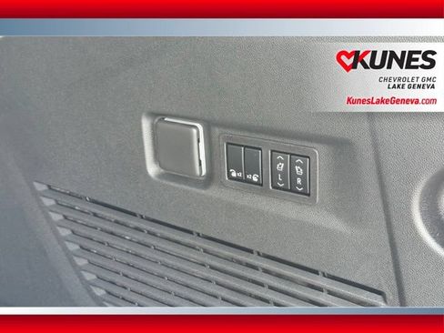 New 2026 GMC Yukon XL Elevation w/ Elevation Premium Package AWD/4WD image 26