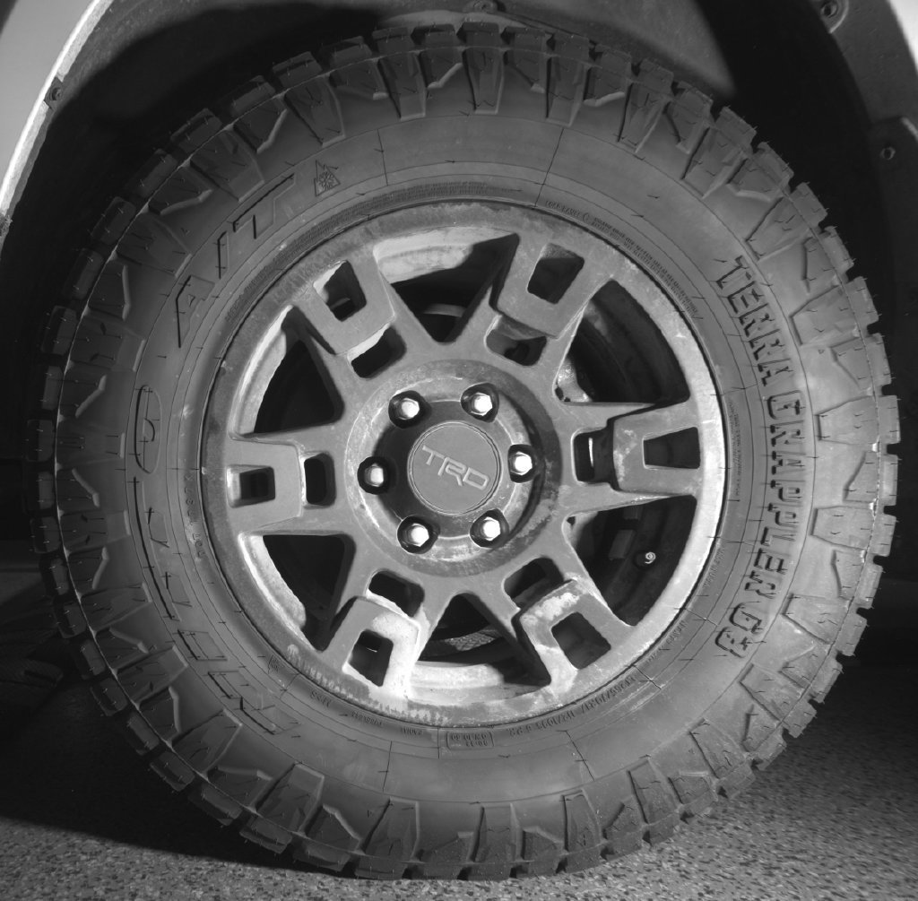 Used 2024 Toyota 4Runner SR5 Premium w/ Moonroof Package AWD/4WD image 13
