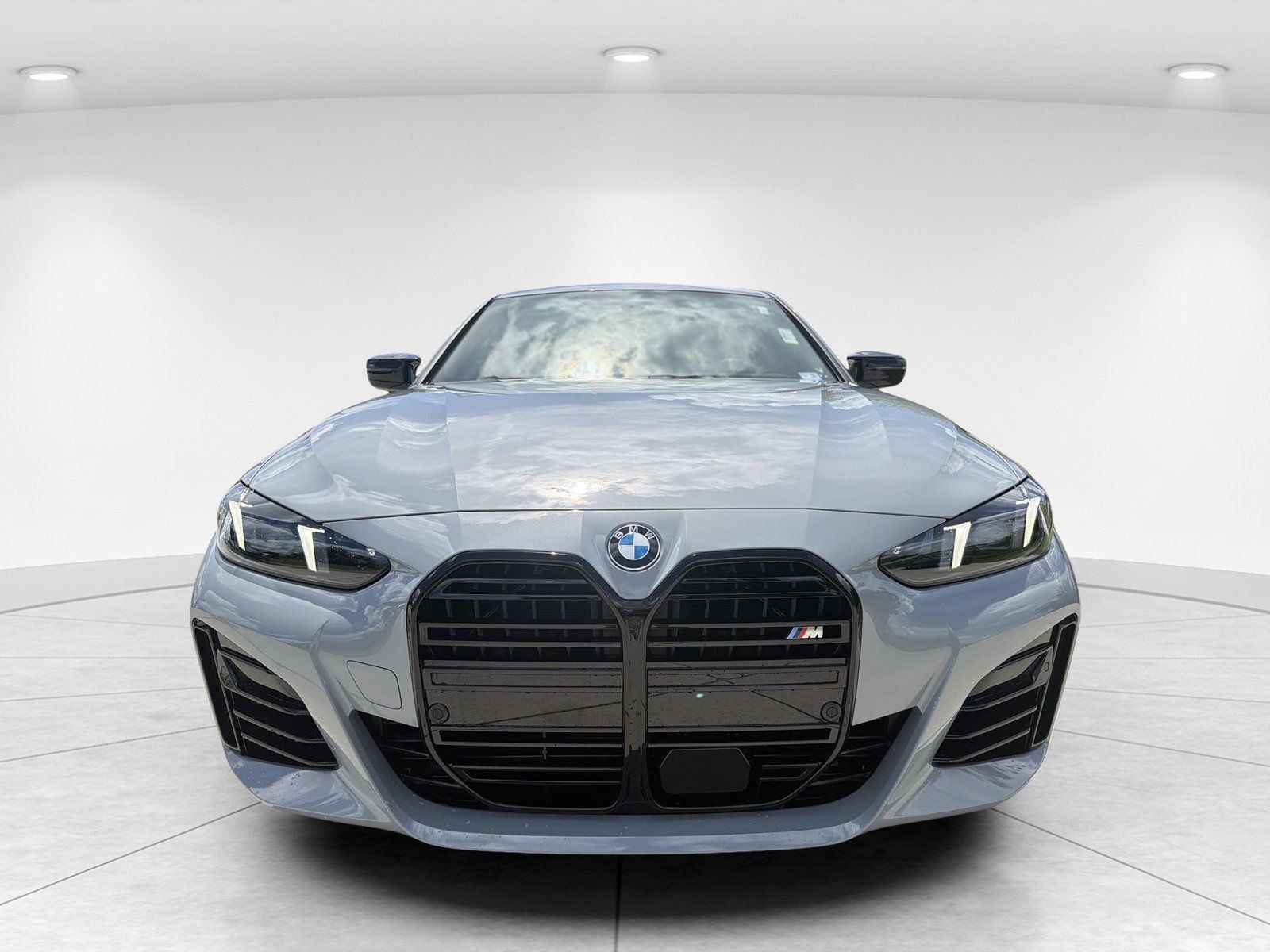 New 2027 BMW M440i w/ Premium Package RWD image 2
