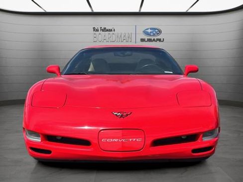Used 2004 Chevrolet Corvette Coupe w/ Roof Package RWD image 12