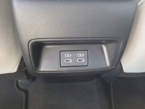 Certified 2025 Toyota Corolla LE FWD image 15