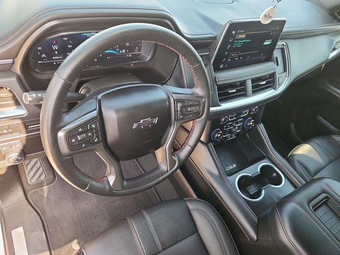 Used 2024 Chevrolet Suburban RST w/ Sport Performance Package AWD/4WD image 10