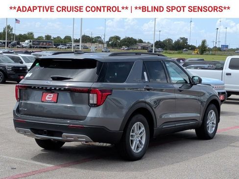 New 2026 Ford Explorer Active w/ Active Comfort Package RWD image 8