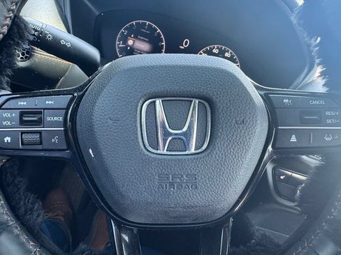 Used 2024 Honda HR-V Sport image 9