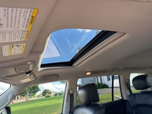 Used 2019 INFINITI QX80 Luxe w/ 22" Wheel Package RWD image 12