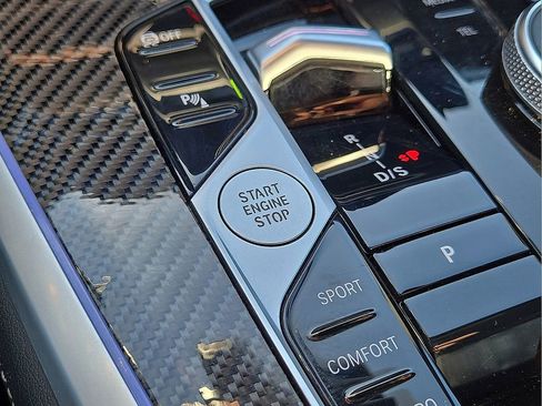 Used 2026 BMW X5 M60i image 31