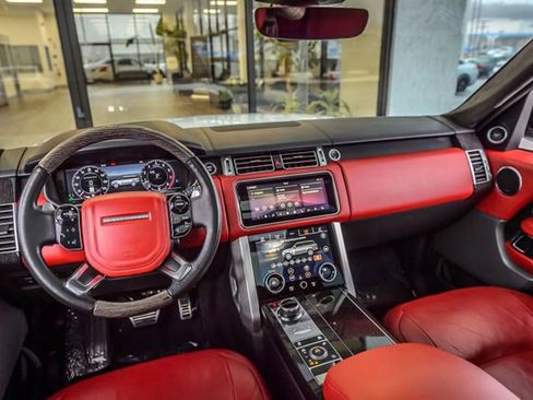 Used 2018 Land Rover Range Rover Long Wheelbase Autobiography image 28