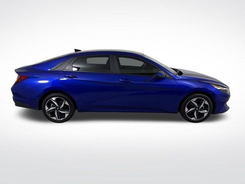 Certified 2023 Hyundai Elantra SEL w/ Convenience Package FWD image 2