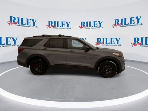 Used 2024 Ford Explorer ST w/ Equipment Group 401A image 10