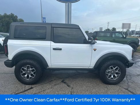 Used 2024 Ford Bronco Badlands AWD/4WD image 3