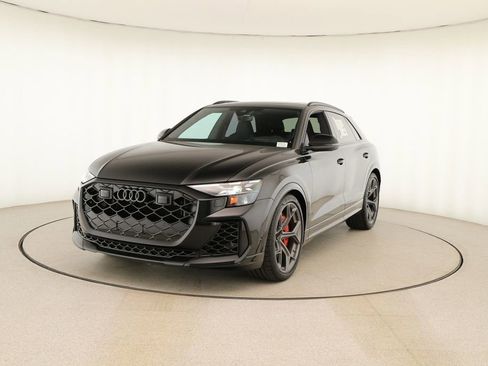 New 2026 Audi RS Q8 performance image 12