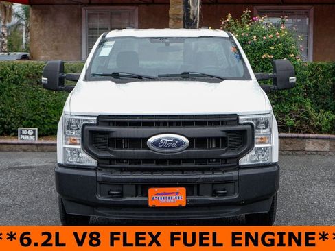 Used 2022 Ford F250 XL w/ Power Equipment Group RWD image 3