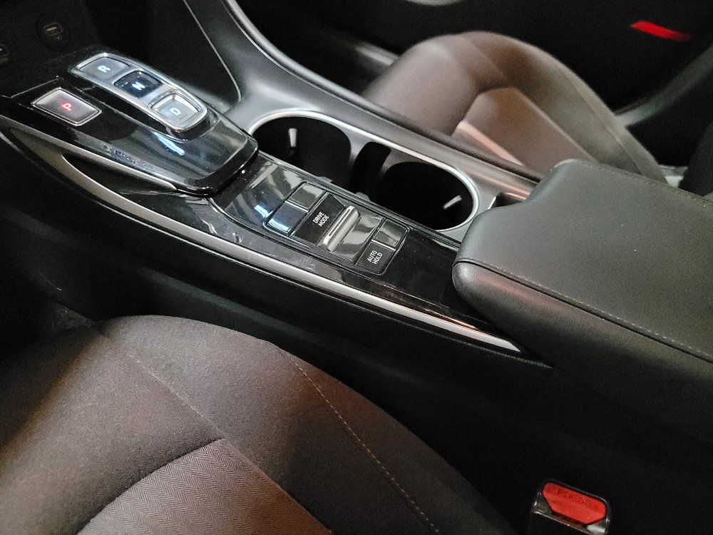 Used 2020 Hyundai Sonata SE FWD image 26