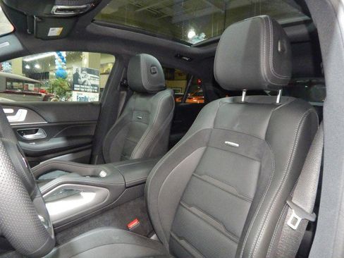 Used 2024 Mercedes-Benz GLE 53 AMG 4MATIC Coupe image 18